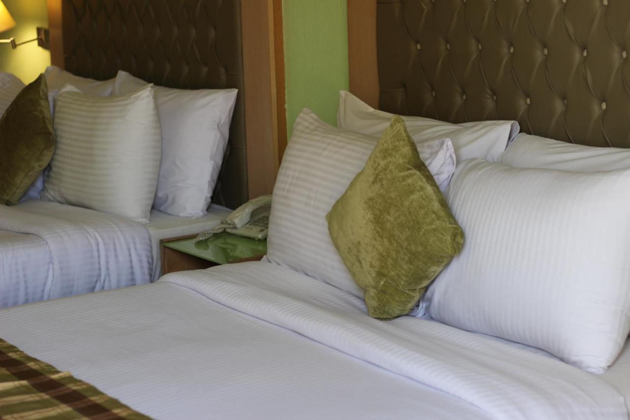 Santana Hotel Cairo ギーザ エクステリア 写真